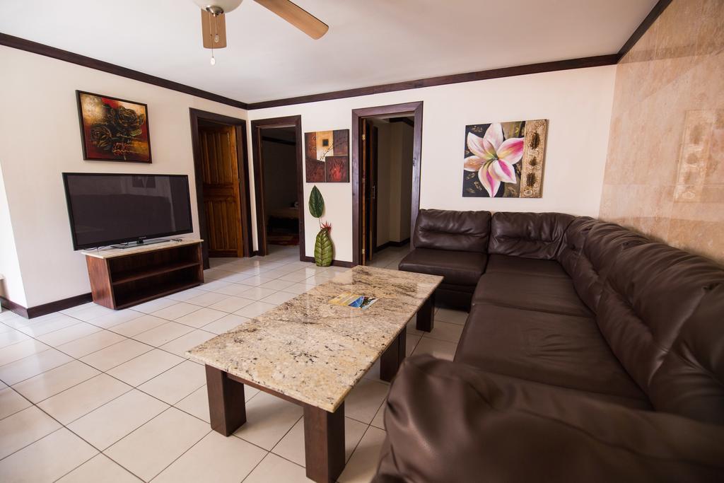 Tuanis Aparthotel Jaco Exterior photo